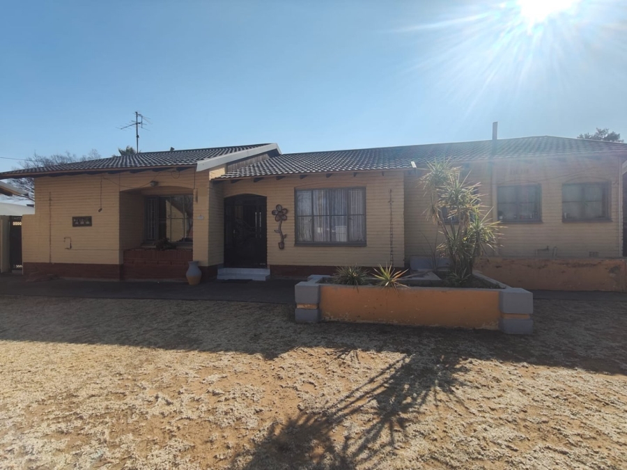 4 Bedroom Property for Sale in Sasolburg Ext 11 Free State
